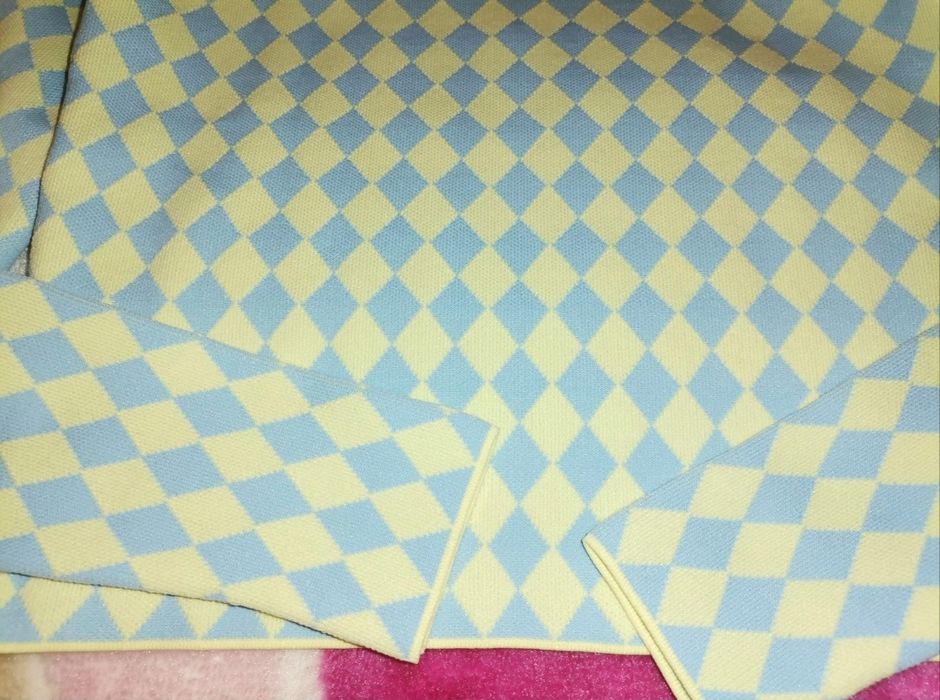 Bluza Zara, mărimea S,noua cu etichetă ,foarte frumoasa.