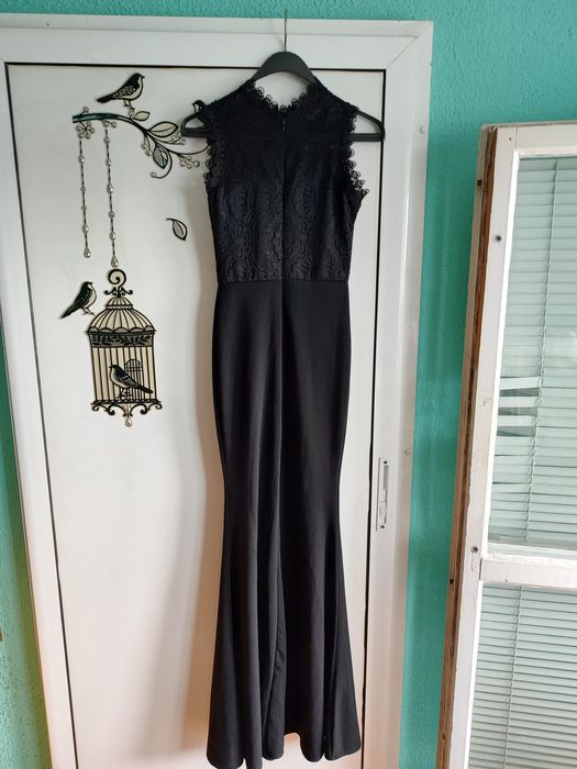 Официална черна рокля