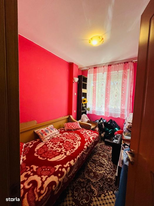 Apartament cu 3 camere pe str. Aluminei langa Liceul Ortodox