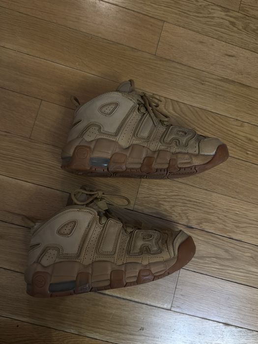 Nike Uptempo Maro