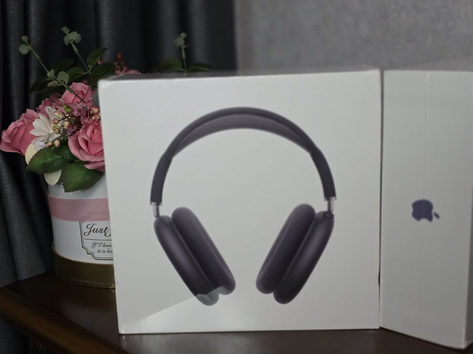 Наушники AirPodsMax