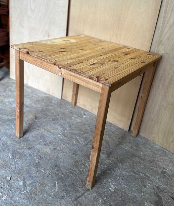 2 buc Masa Din lemn masiv tip Ikea; Masa cu blat 75x75 cm / 100x56 cm