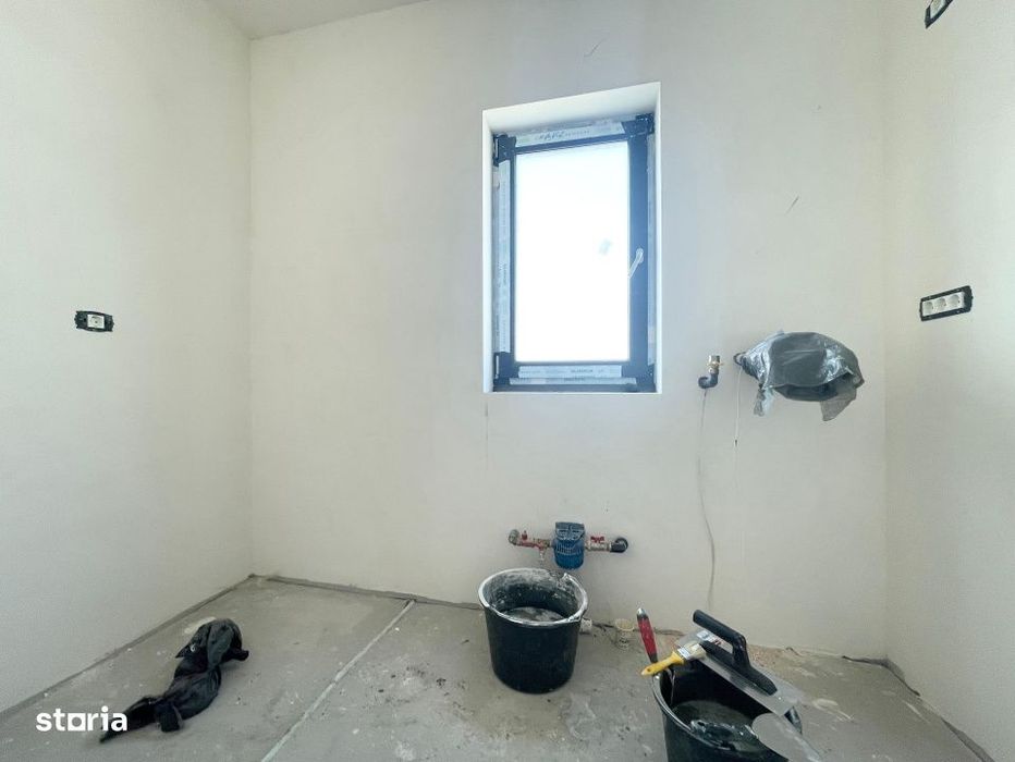 Duplex 3 camere 92mp Mosnita Noua