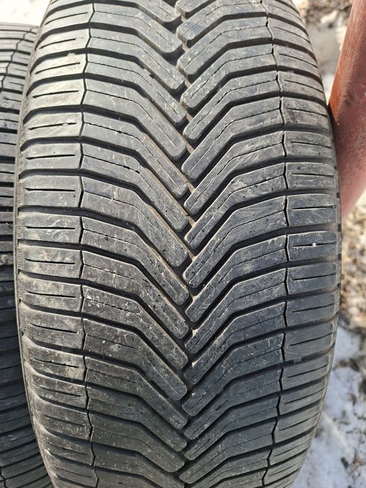 Продам шины 225/55/18 мишелин