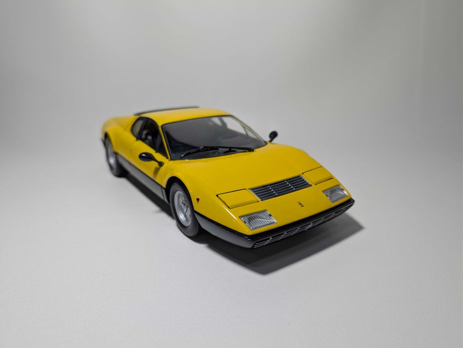 Macheta Kyosho 1:18, Ferrari 365 GT4