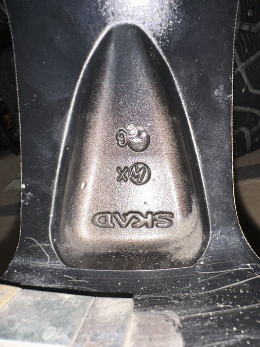 Продам диски на Прадо