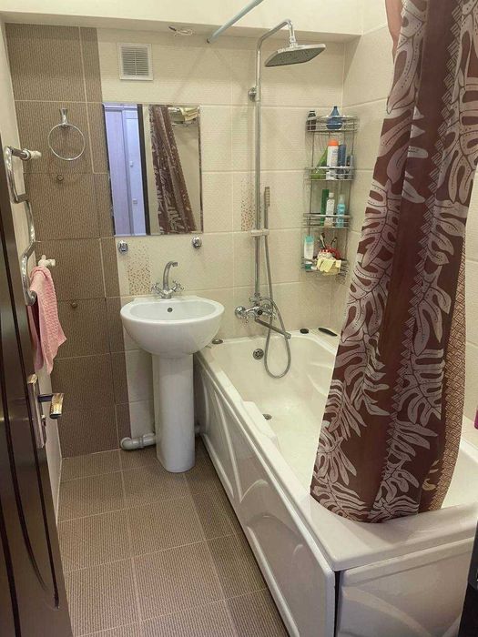 СРОЧНО! Сдаётся Евро квартира, Яшнабадский район, недорого.