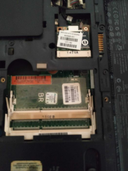 Laptop , Лаптоп за части или работа HP Notebook 2000-219DX