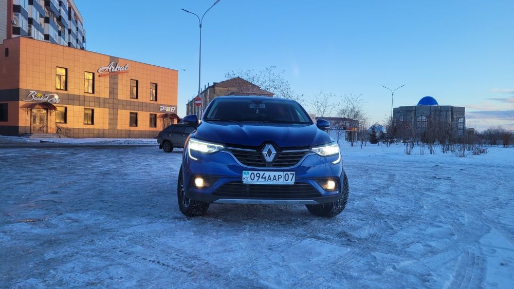 Продам кроссовер 2022