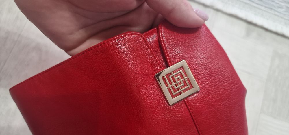 Продам куртку кожзам