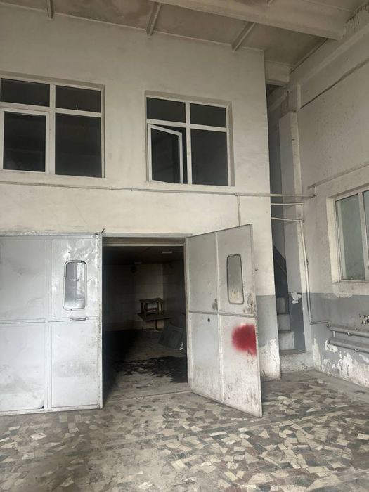Юнусабад. Сдам в аренду помещенние под склад или производство