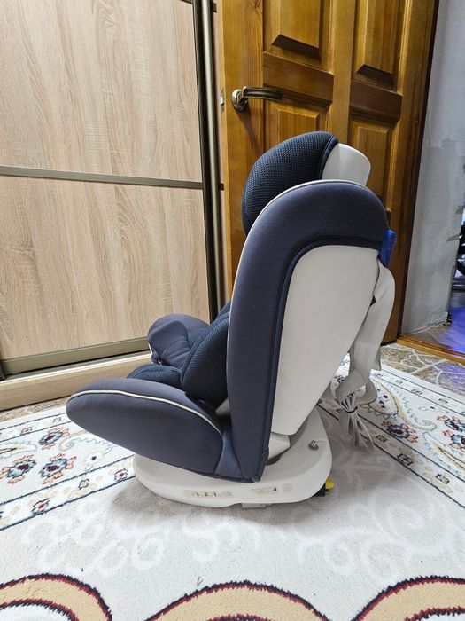 Продам детское кресло