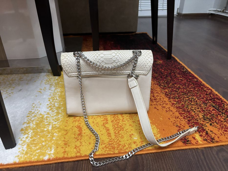 Домска чанта през рамо