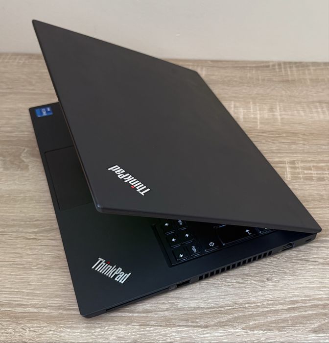 Lenovo Thinkpad T14 Gen2 CA NOU ! i7 32GB SiM LTE 4G ! T14s Gen1