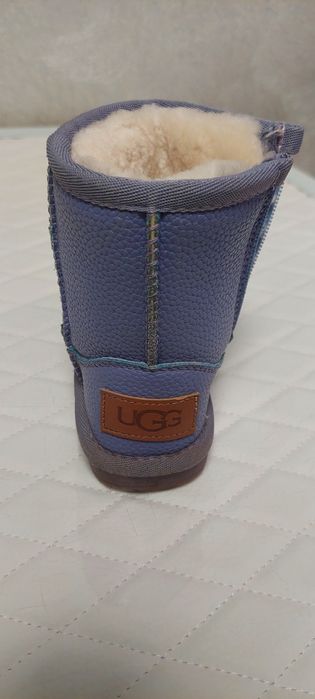 Продам зимние сапожки