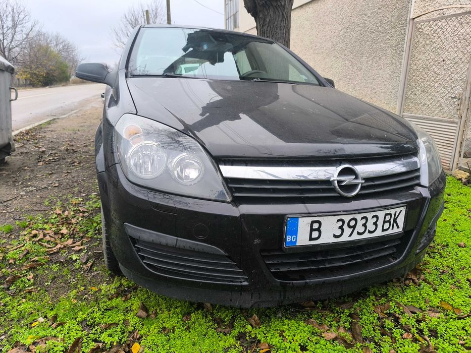 Продавам Opel Astra