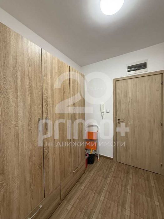 Дава се под наем Двустаен апартамент в Велико Търново, Център - 65 кв.м за 280.5 € - Снимка #8