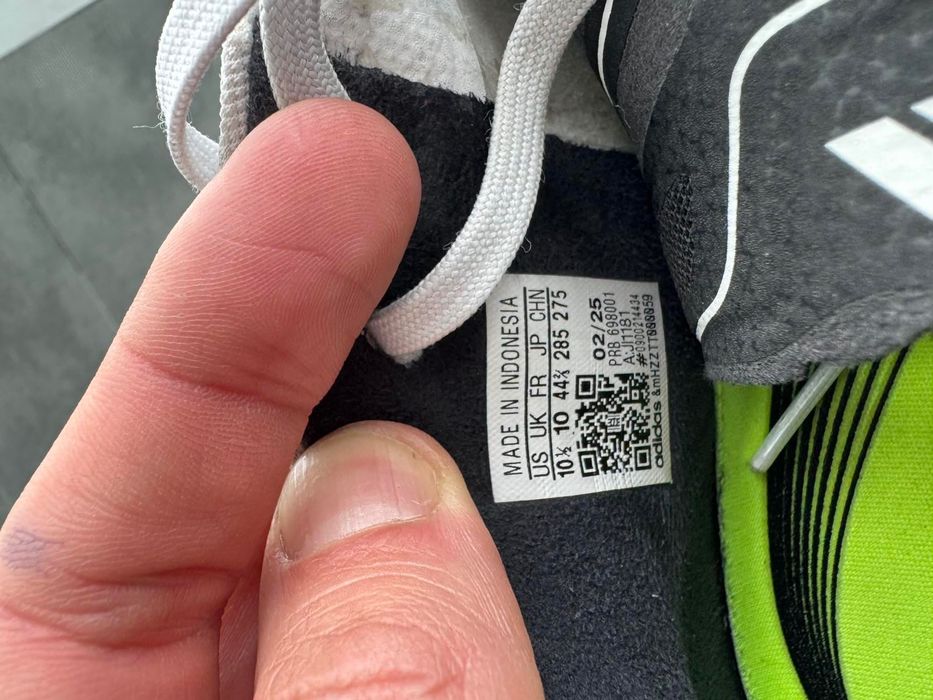 Футболни обувки (стоножки)