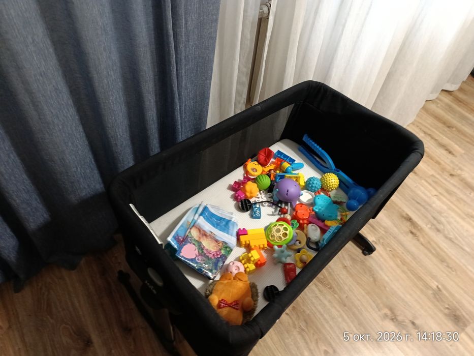 Продам новый манеж