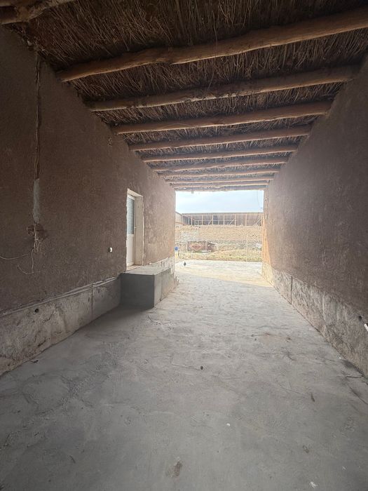 Hovli sotiladi Jizzax