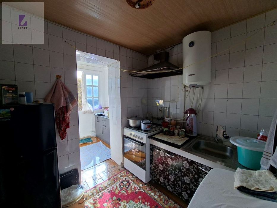 Продается 4 комнатная квартира