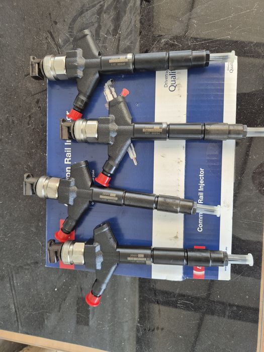 Injectoare Denso Nissan Navara,
