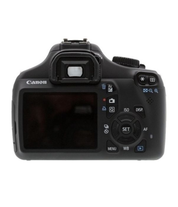 Фотоаппарат Canon 1100d.