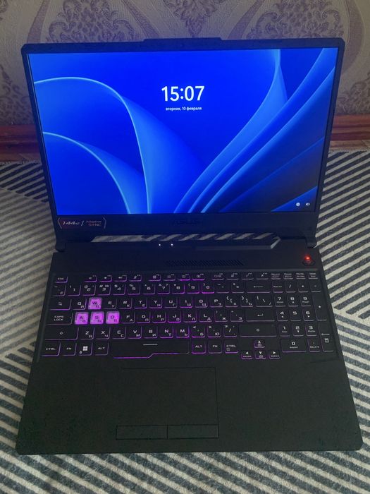 Продам игровой ноут бук