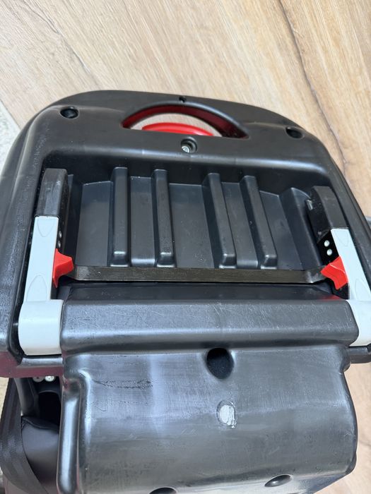 Автокресло Babyton