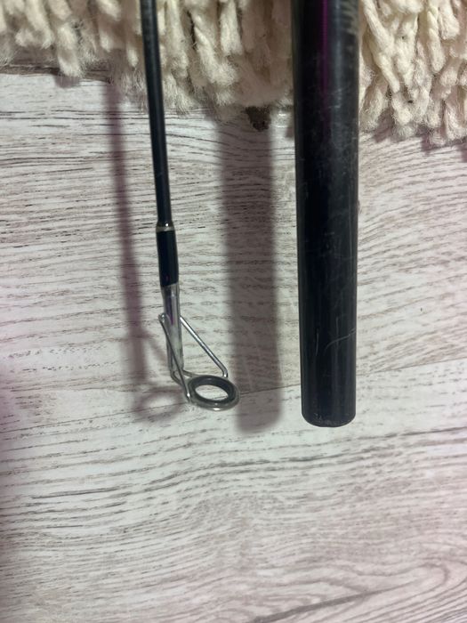 Vând articole pentru pescuit