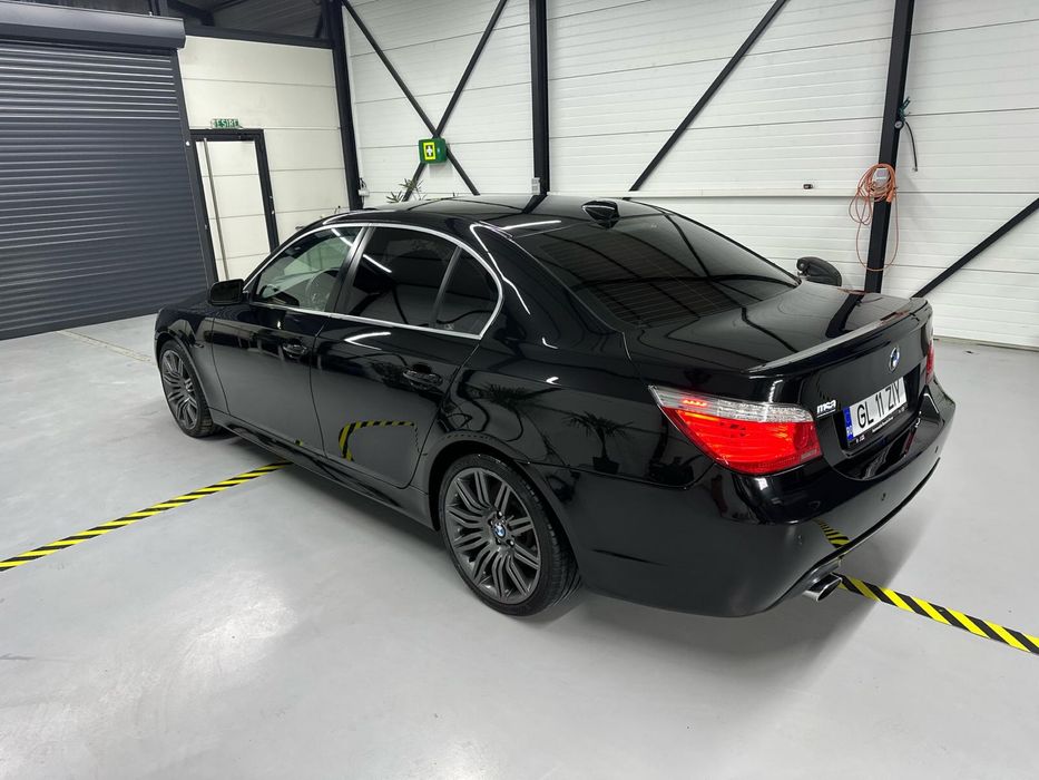 Vând BMW E60 M pachet 2.0 Individual ,foarte dotat.
