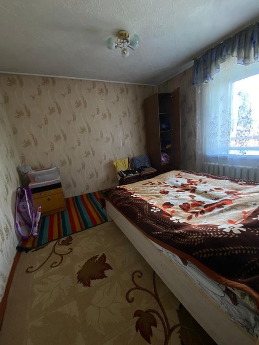 Продаётся двухэтажный дом.