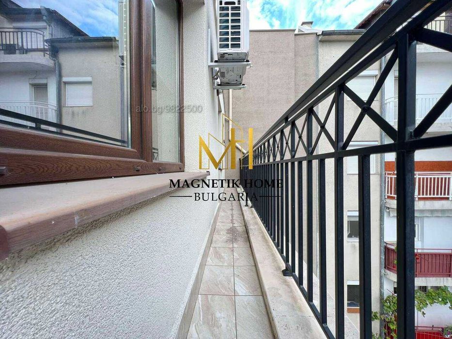 Дава се под наем Двустаен апартамент в Бургас, Възраждане - 60 кв.м за 408 € - Снимка #3