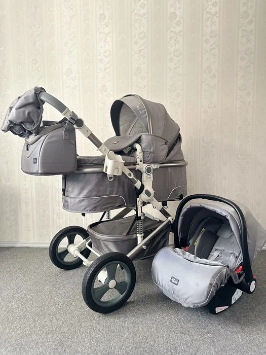 Коляска универсальная 3в1