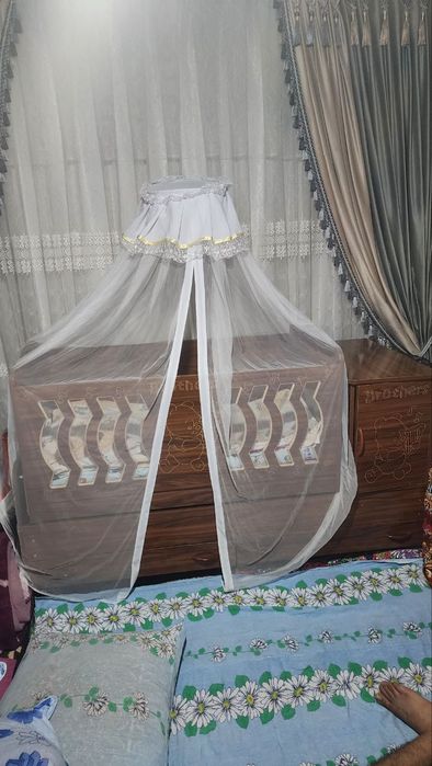 Srochna detskiy kravat sotiladi