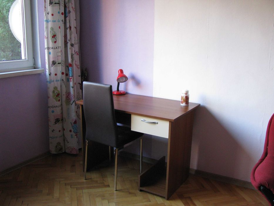 Дава се под наем Едностаен апартамент в София, Център - 66 кв.м за 568.14 € - Снимка #2