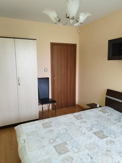 Дава се под наем Тристаен апартамент в София, Студентски град - 80 кв.м за 700 € - Снимка #3