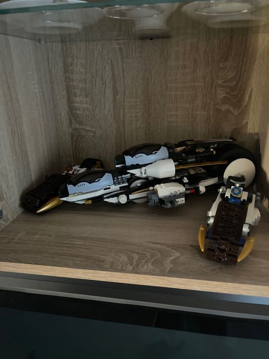 Lego ninjago.
