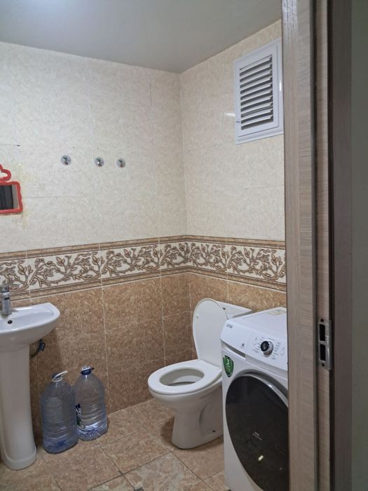 Срочно 2 хонали квартира сотилади!!!