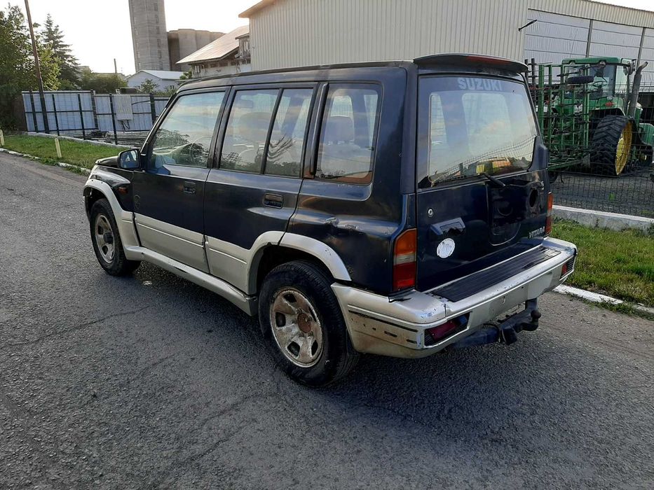 Suzuki Vitara 2.0 V6 136к.с