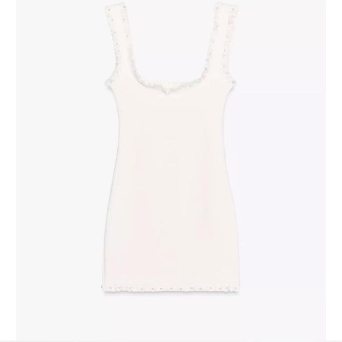Бяла рокля ZARA с перли