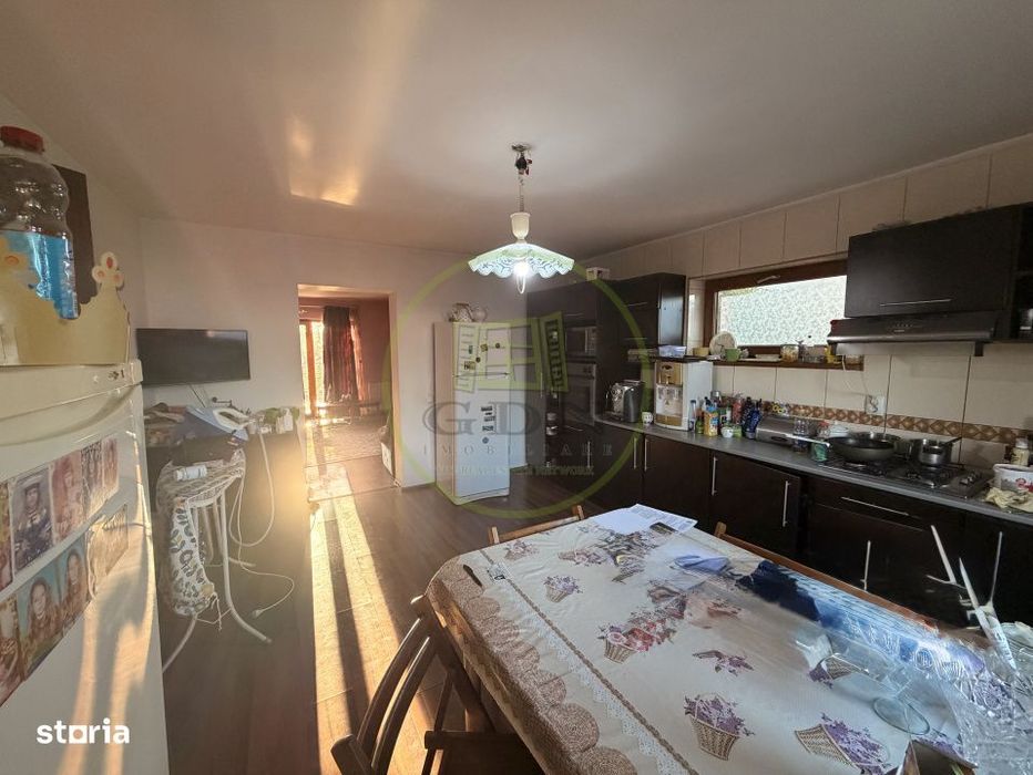 Casa P+1, 184mp utili, 581mp teren, cartier Brestei aproape de Promena