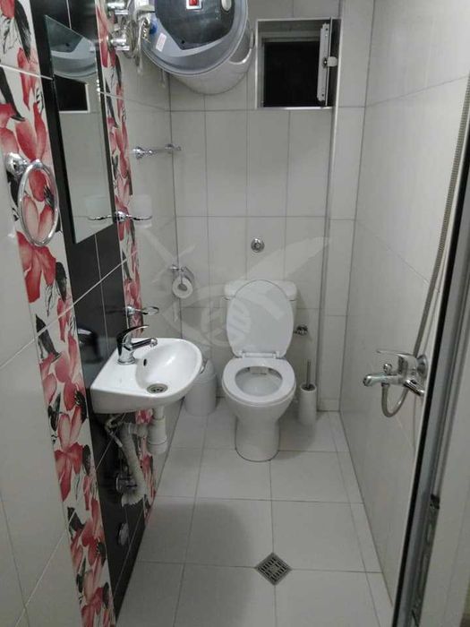 Дава се под наем Едностаен апартамент в Пловдив, Кючук Париж - 15 кв.м за 199.41 € - Снимка #2