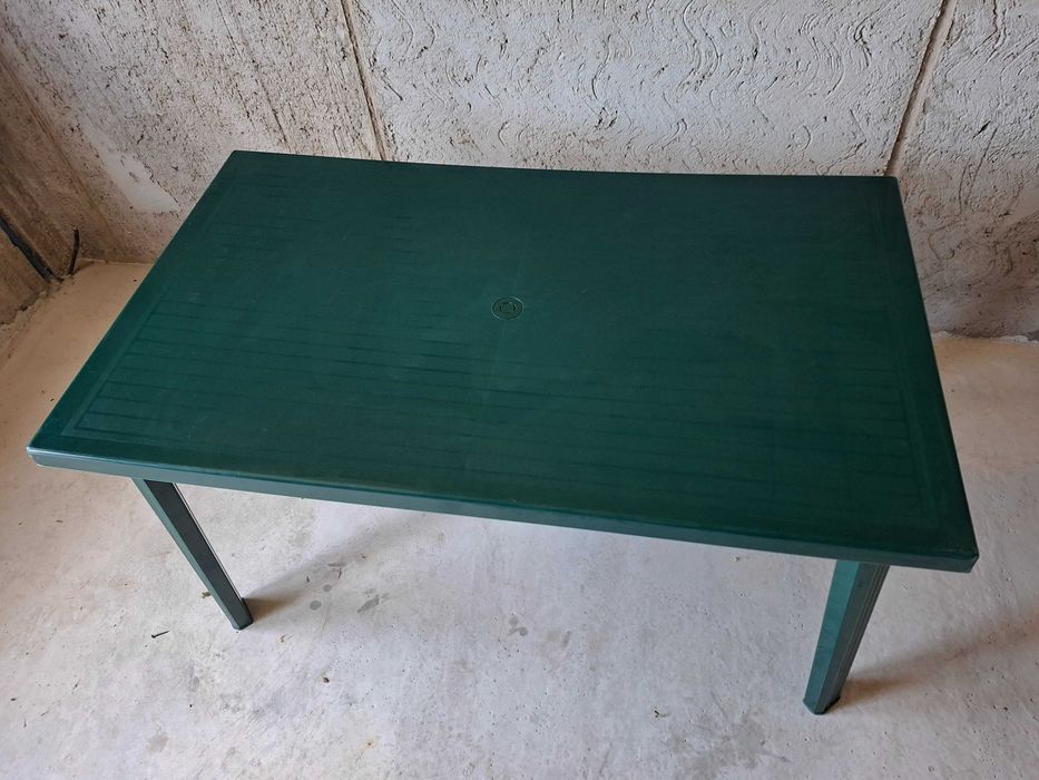 Masa dreptunghiulara Domingo, verde Pret:-1̶5̶0̶-100lei