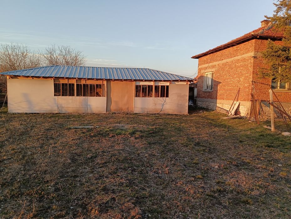 Продава се Къща в Първомай - 80 кв.м за 319 €/кв.м - Снимка #1