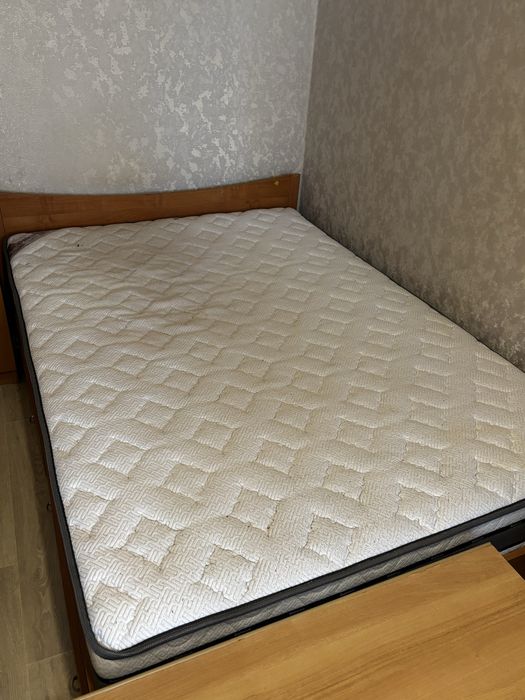 Ортопедический матрас- двухсторонний 200 см//140 см