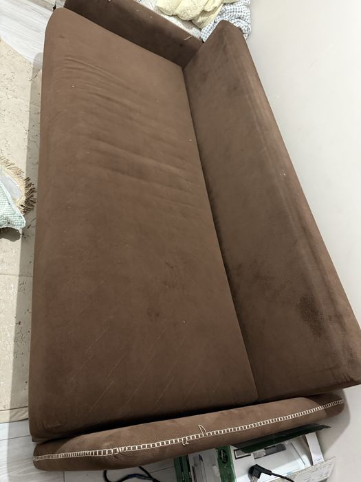 Продам прихожую и диваны