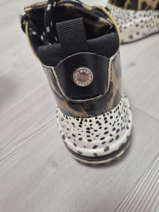 Sneakersi marime 38 Steve Madden