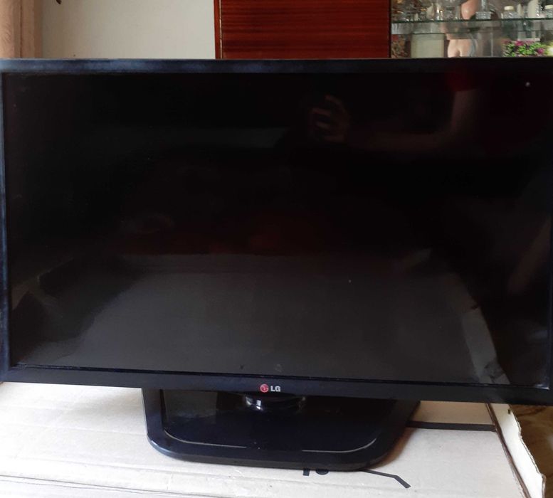 Плазменный телевизор LG