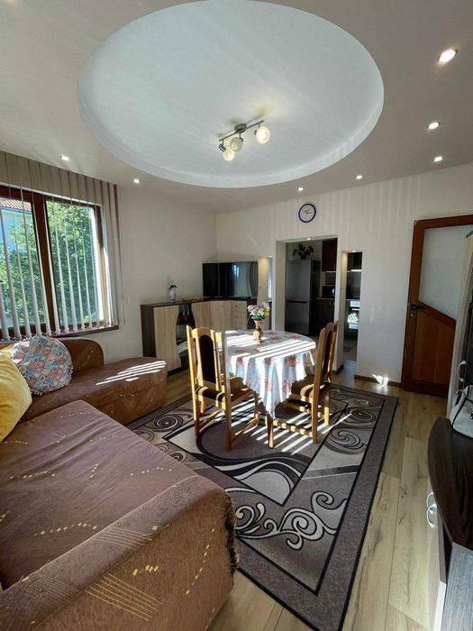 Продава се Четиристаен апартамент в Варна, Галата - 147 кв.м за 1269 €/кв.м - Снимка #2